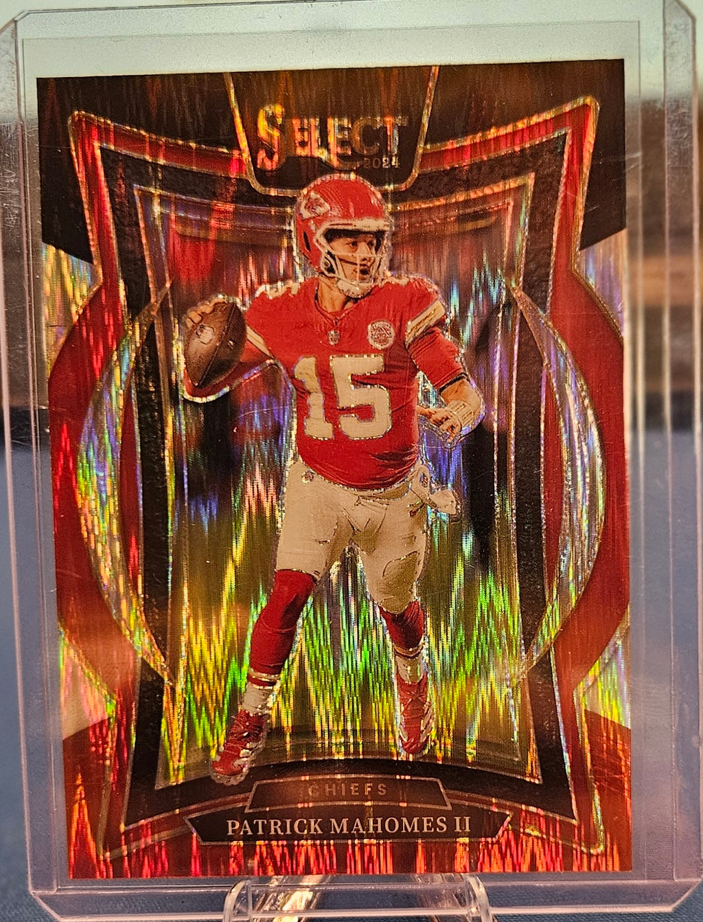 2024 Panini Select Black & Red Shock Prizm #33 - Patrick Mahomes II