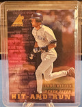 1998 Pinnacle Inside - Derek Jeter #133 - Hit-And-Run Club Edition
